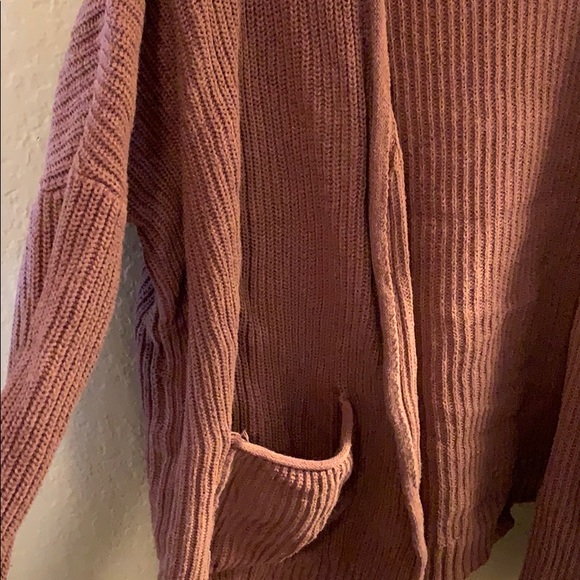 Universal thread cardigan - Picture 3 of 3